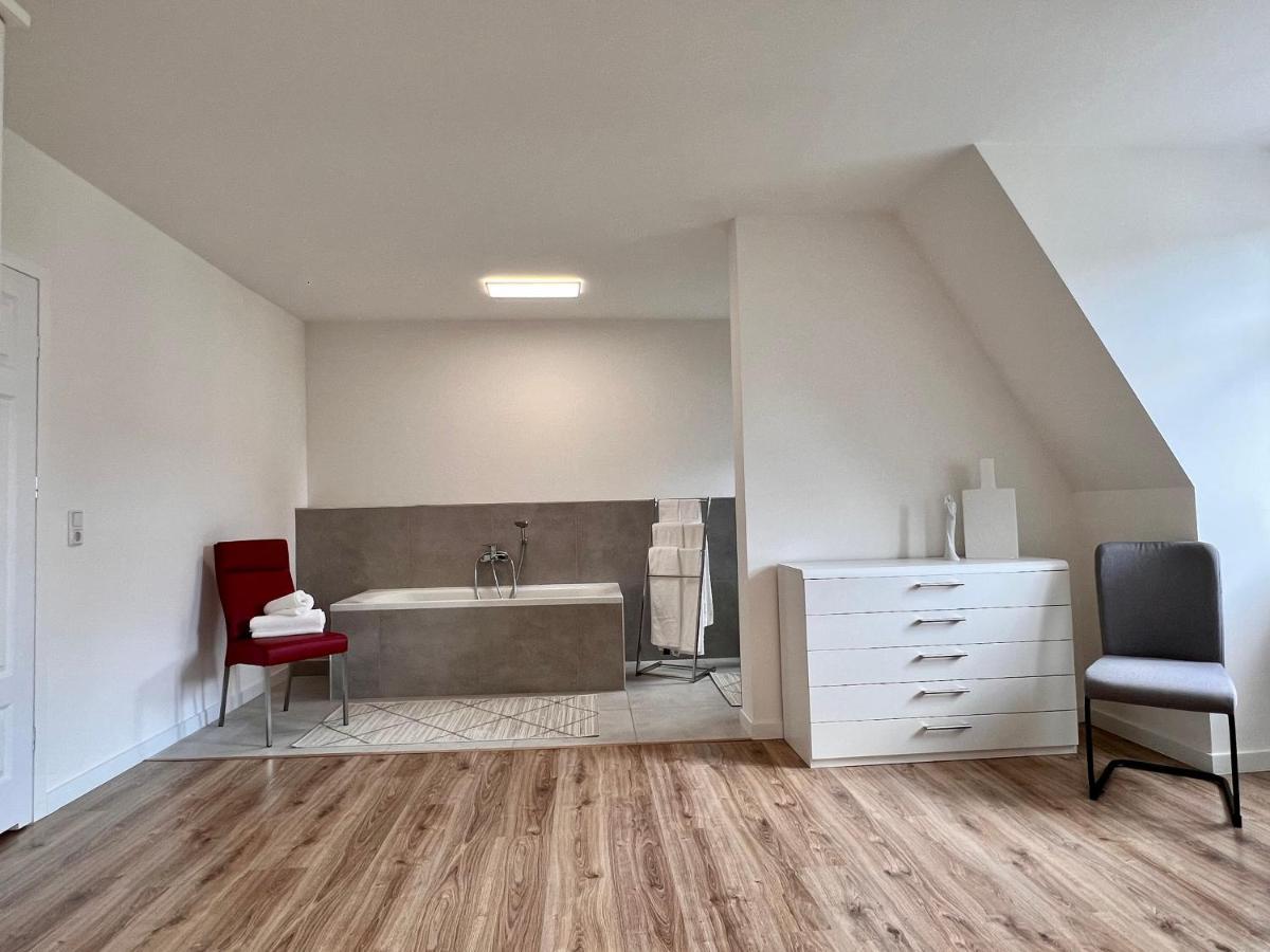 Kander 140 M2 Апартаменты Гёрлиц