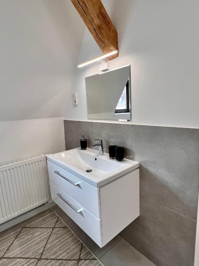 Kander 140 M2 Apartment